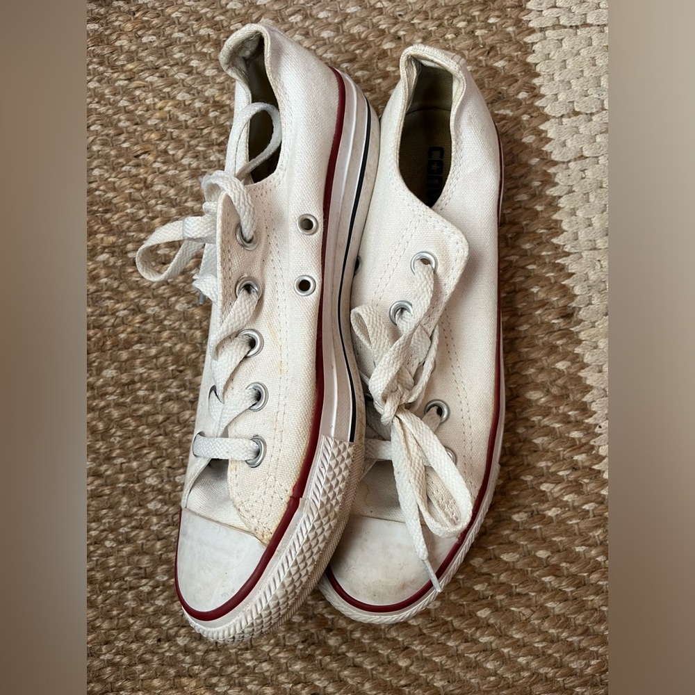 converse shoes
